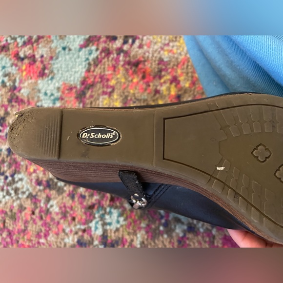 Dr. Scholl’s black leather wedge bootie with buckle detail - Picture 4 of 8